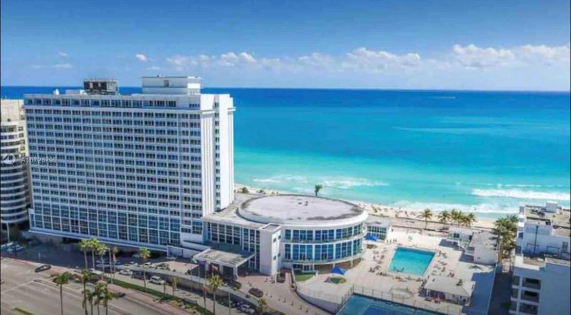 マイアミビーチ 7Th - Seven Heaven Miami - Stunning Ocean Front- Free Parkingアパートホテル エクステリア 写真